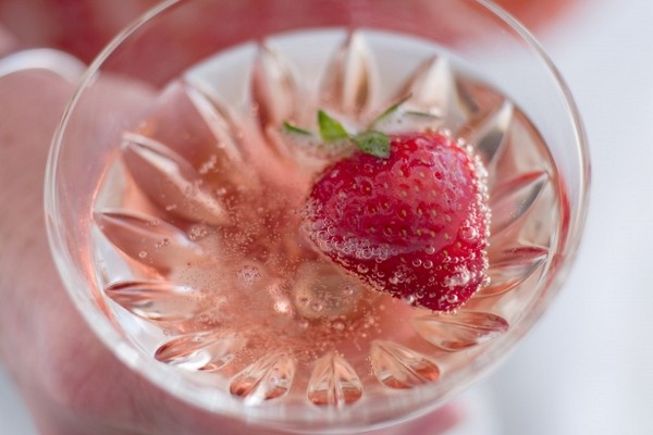 Strawberry Kir Royale recipe