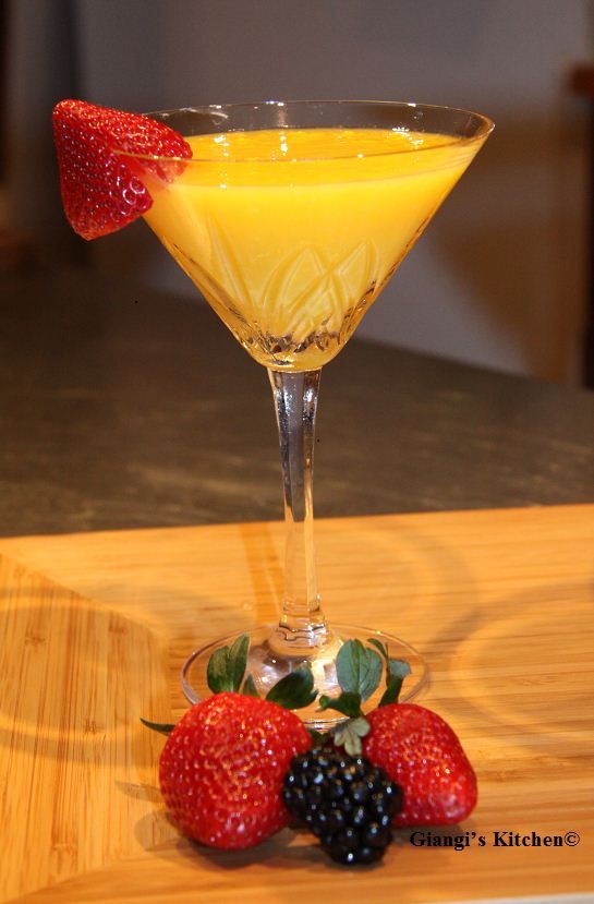 Smooth Mango Martini recipe