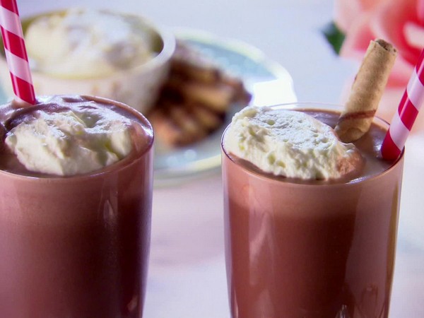 Chocolate Hurricane Cocktail