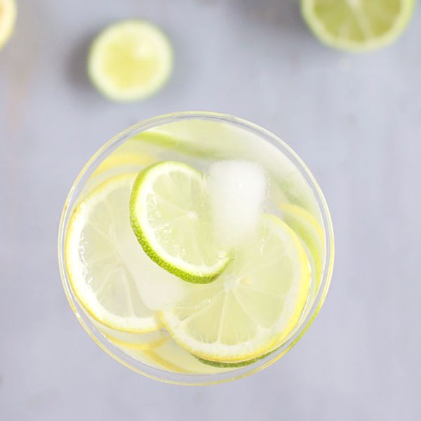 Limon Spritzer recipe