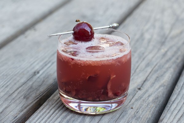 Mandrin Cherry Smash recipe