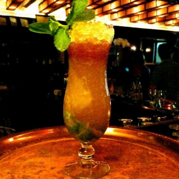 Queen's Park Swizzle recipe