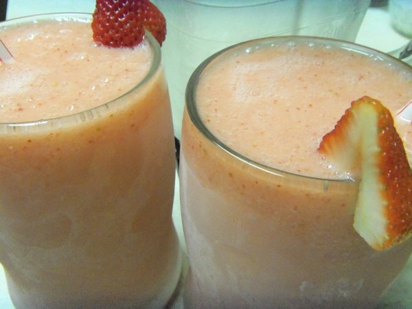 Strawberry Banana Colada