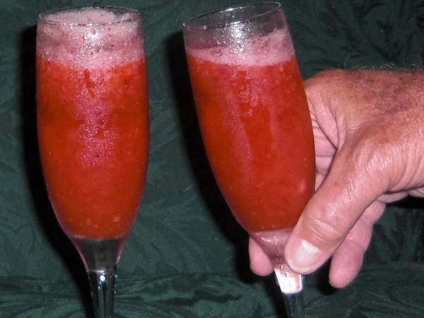 Strawberry Champagne recipe
