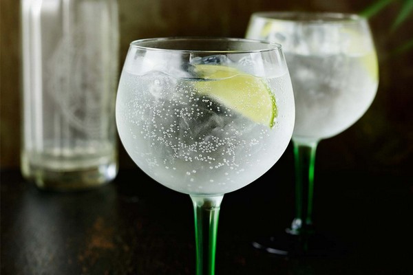 Tanqueray and Tonic recipe