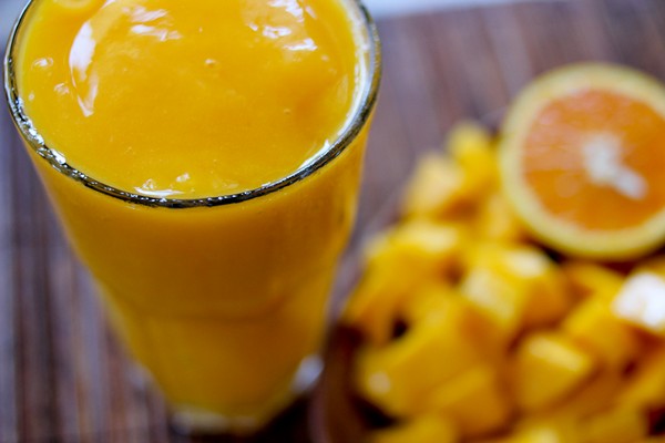 Mango Orange Smoothie recipe