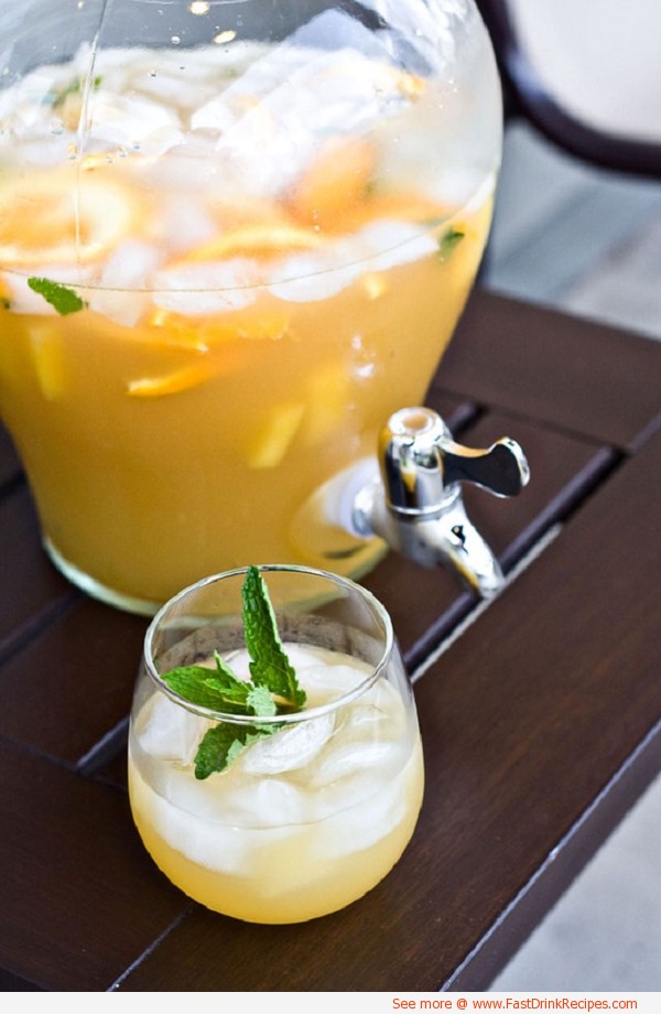 Light Sangria With Pineapple recipe